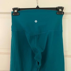 Lululemon Align™ High-Rise Crop 21" - Sz4